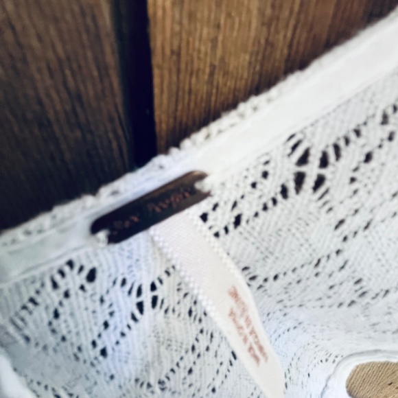 Free People White Lace Fit & Flare Dress with Sheer Waist – Perfect for Summer - Picture 8 of 13